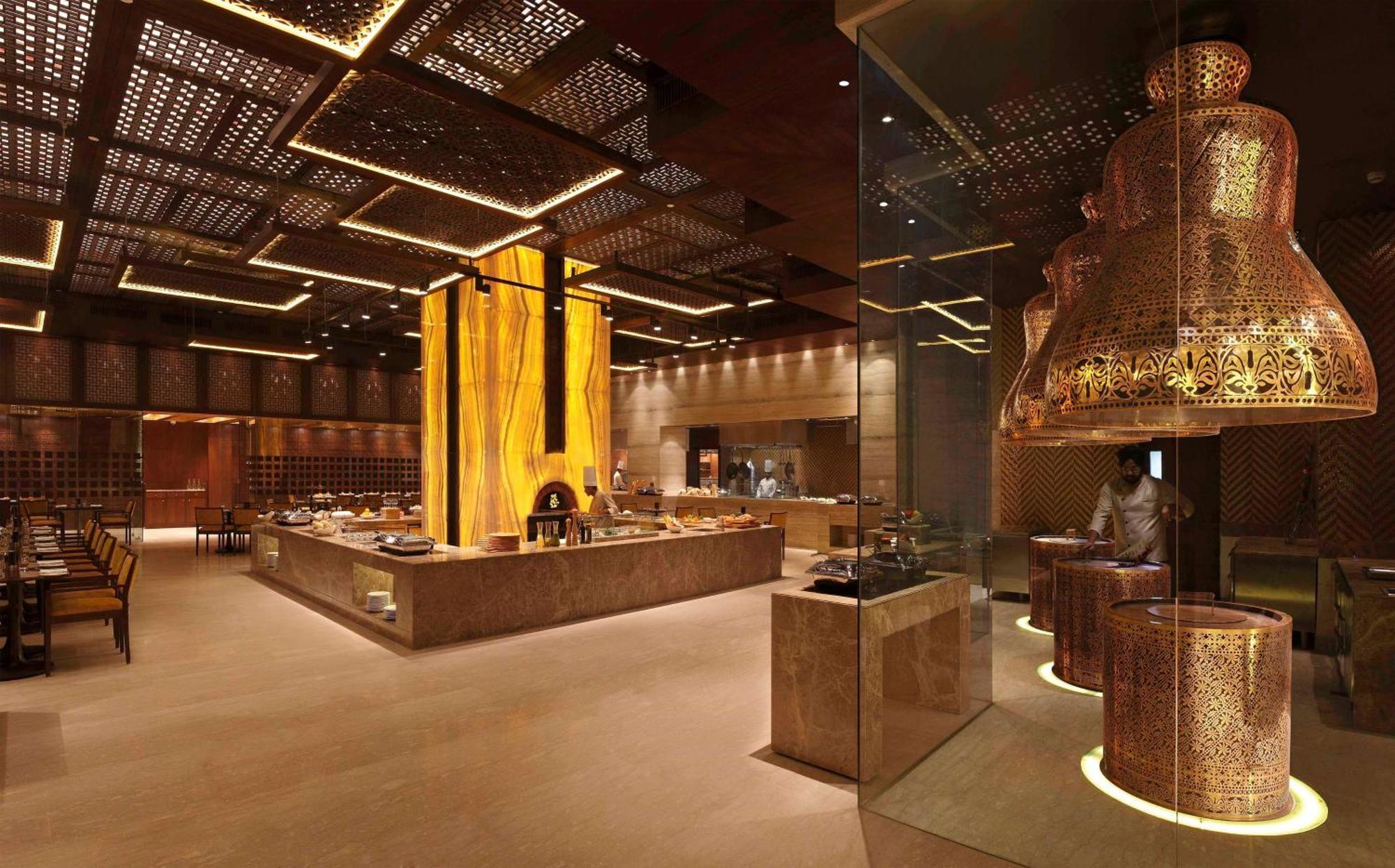 Hilton Hotel 5*